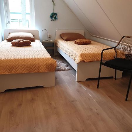 Bed and Breakfast Bij De Oude Dijk Wilp Esterno foto