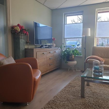 Bed and Breakfast Bij De Oude Dijk Wilp Esterno foto