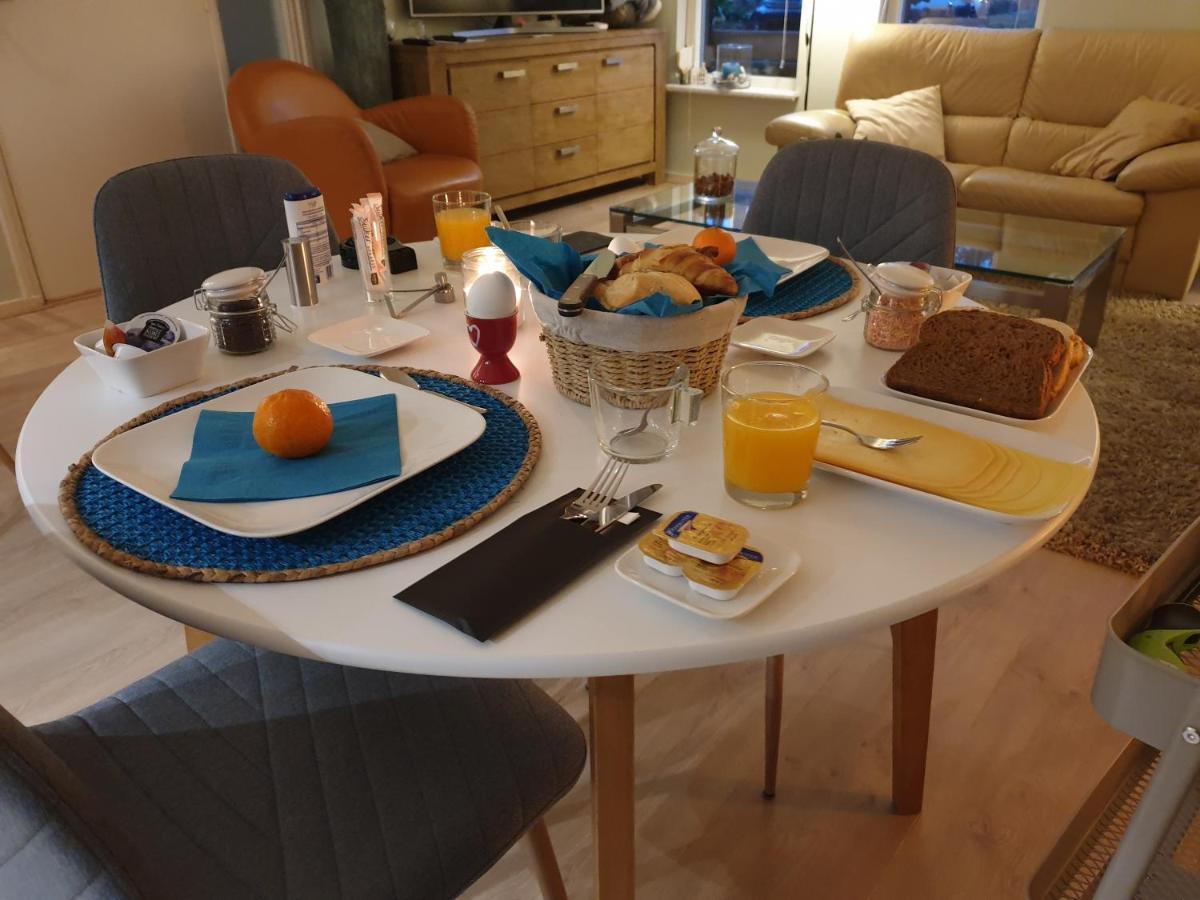 Bed and Breakfast Bij De Oude Dijk Wilp Esterno foto